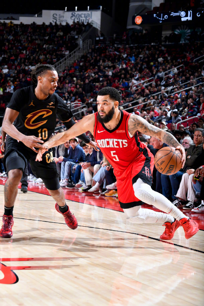 猛龙主场击败国王,范弗利特全场贡献分 猛龙主场击败国王,范弗利特全场贡献分