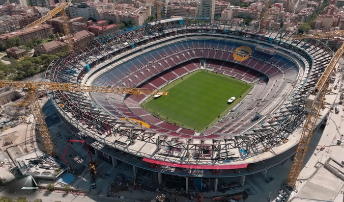 瓦伦西亚坐镇主场，主力球员轮换得当