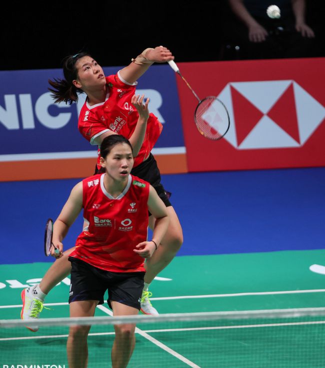 包含丹麦羽毛球队轻取韩国羽毛球队，戴资颖统治全场的词条