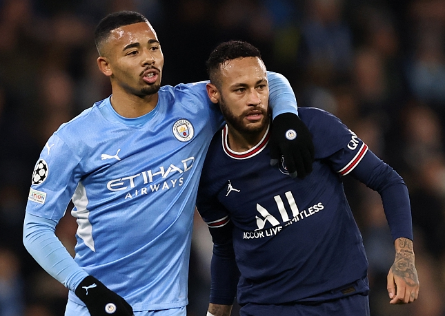 包含里昂完胜曼城，科曼关键制胜的词条