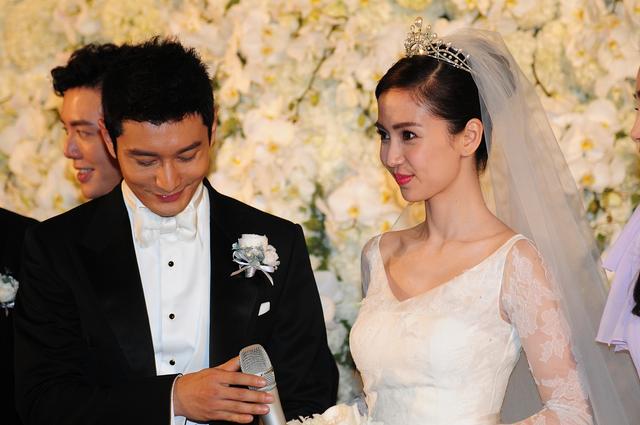 PG中国登录入口-浪漫爱情故事上演在赛场，感动无数观众的简单介绍