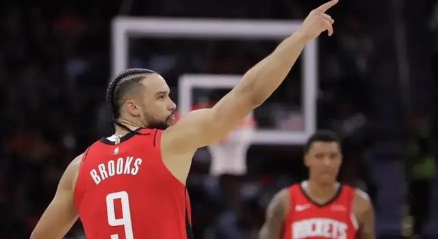 PG电子官网入口-包含休斯顿猛龙队外援队员表现逆袭，成为球队最大亮点的词条