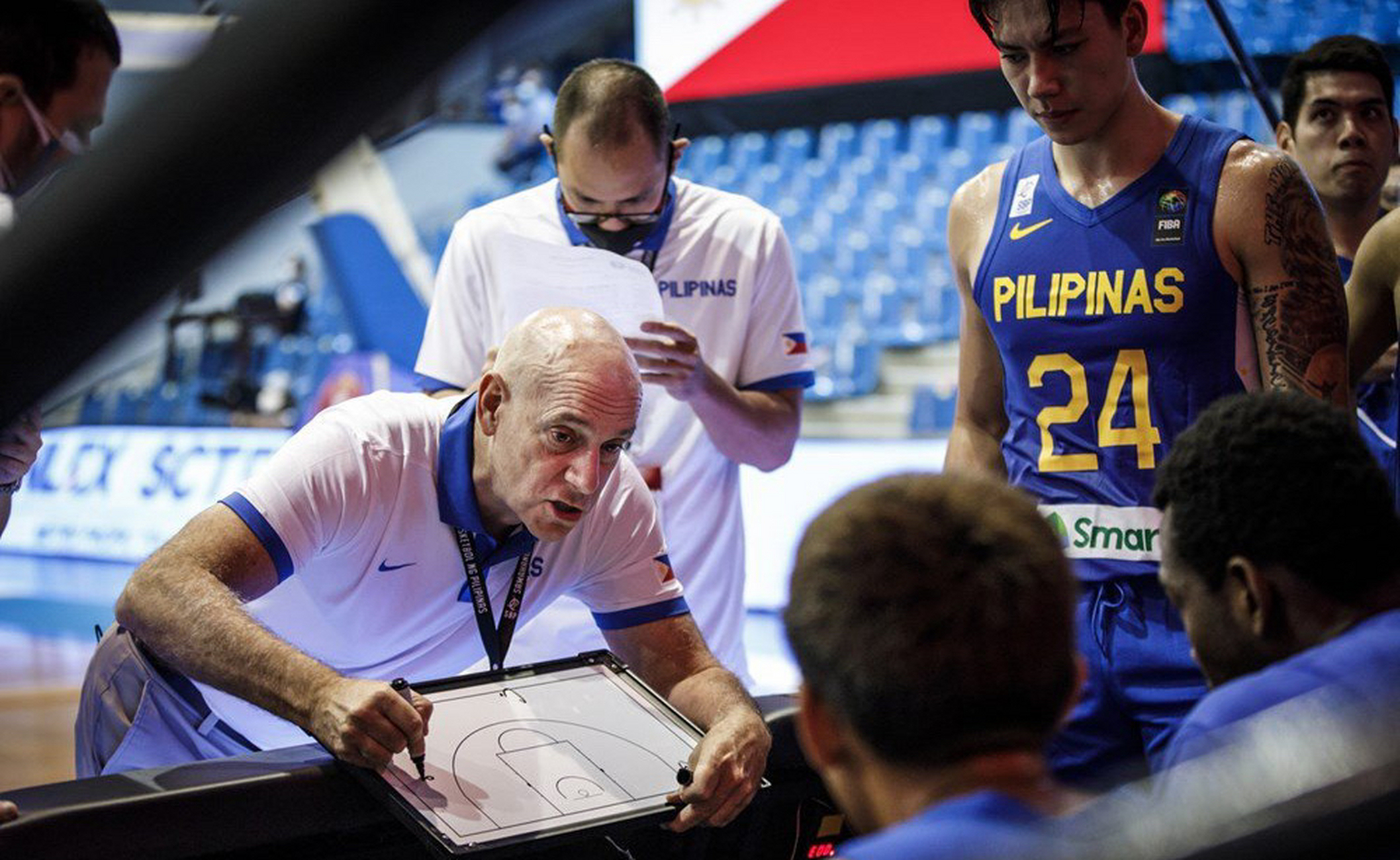 希腊男篮碾压菲律宾男篮,费沃斯三分雨点燃全场的简单介绍 希腊男篮碾压菲律宾男篮,费沃斯三分雨点燃全场的简单介绍