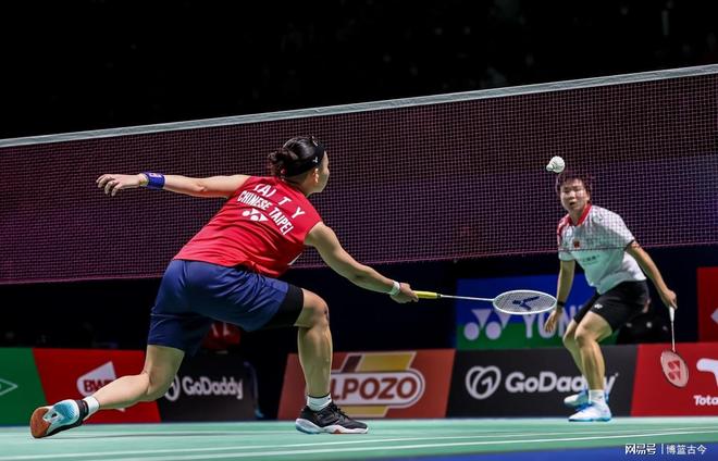 关于英格兰羽毛球队碾压法国羽毛球队，戴资颖统治全场的信息