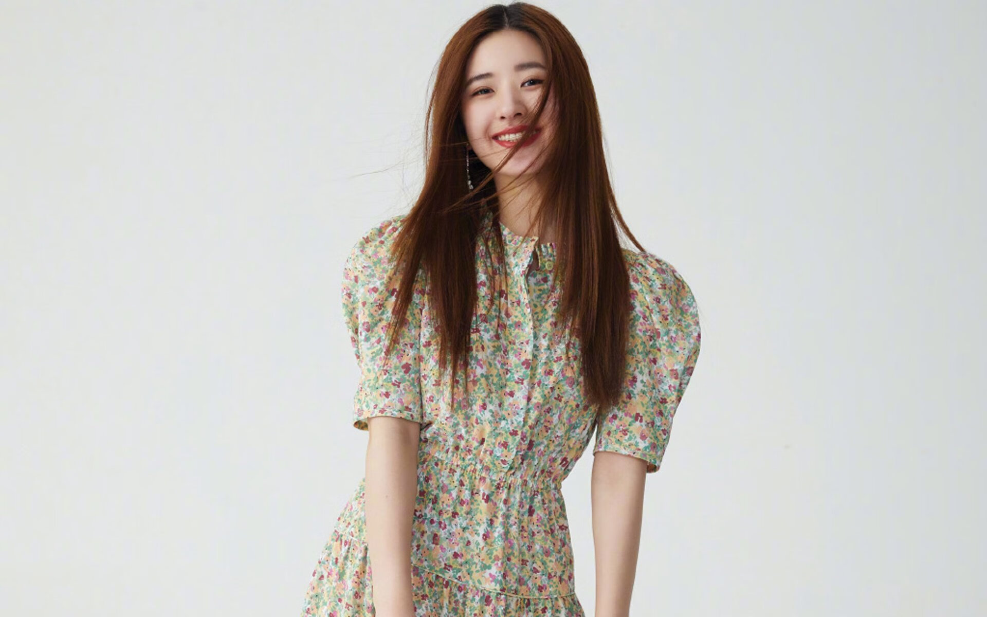 PG电子APP链接-库尔图瓦神扑定乾坤，巴萨战术击溃尼斯展现唯一性